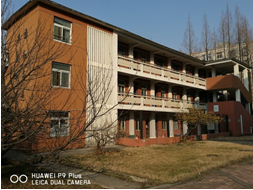 ���պϷ�**�W(xu��)У���w�Y�a(ch��n)�u���Ŀ