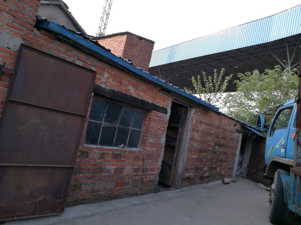 ������***��˾���е�λ�ڰ����Ж|վ�|؛���ȷ��ݡ�������Cе�O�估܇�v�Ј��rֵ�u��